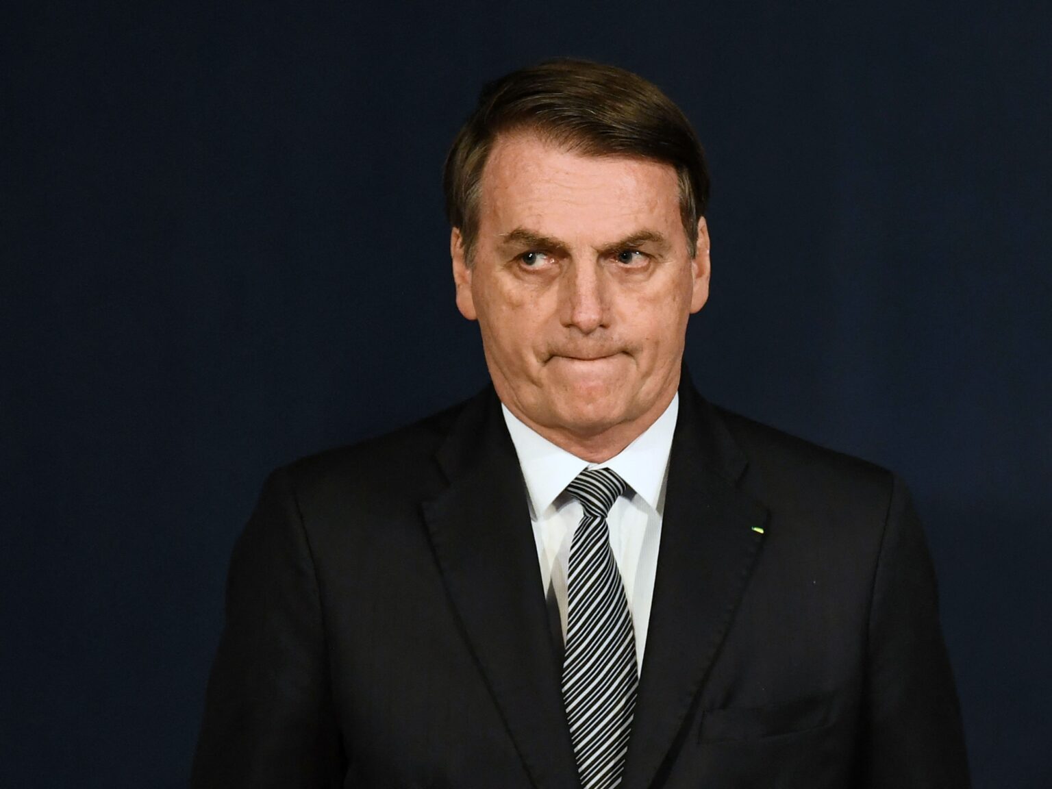 A trajetória de saúde de Jair Bolsonaro: um histórico de cirurgias e complicações