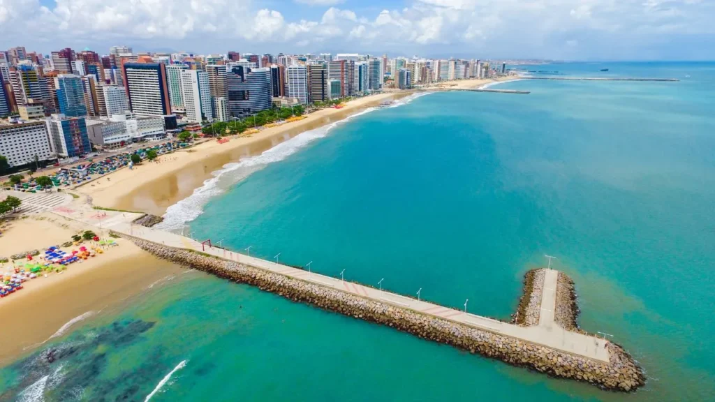 Fortaleza se Destaca como a Cidade Mais Rica do Nordeste em 2023