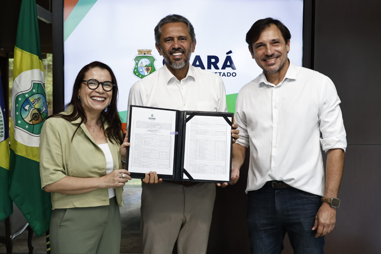 Governo do Ceará Nomeia 322 Novos Profissionais de Saúde para Reforçar Atendimento