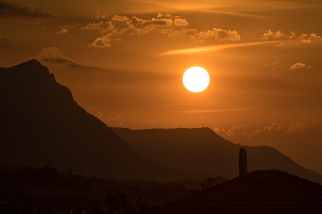 INMET Lança Alerta Amarelo de Baixa Umidade e Risco de Incêndios em Juazeiro do Norte e Região