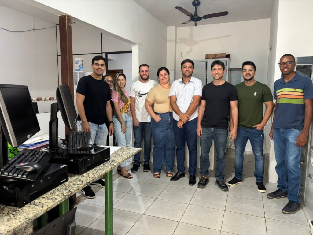 Modernização da Saúde: UBS do Centro e Setor de Transportes Recebem Novos Computadores