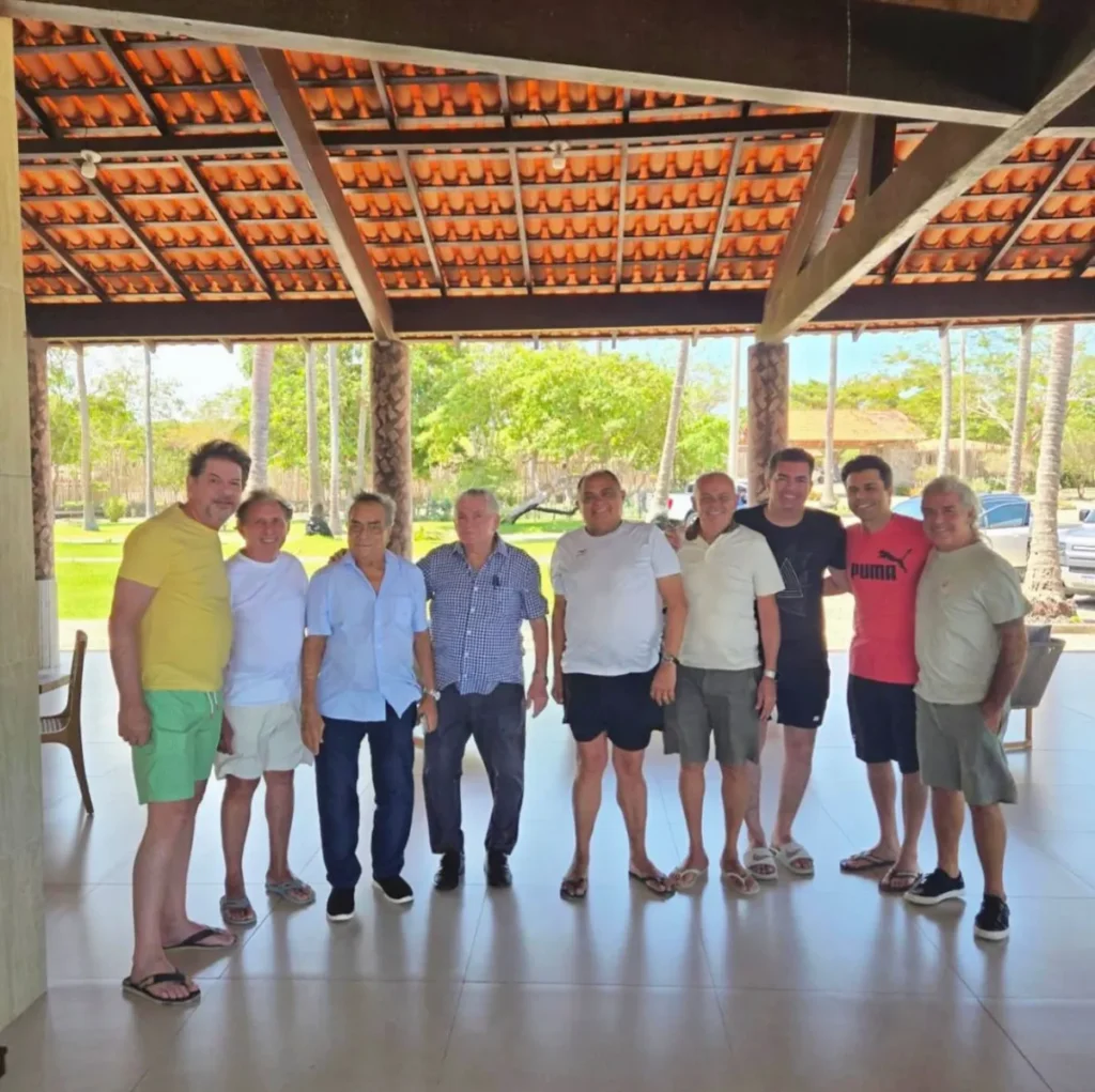 Cid Gomes Retorna à Cena Política e Apoia Rogério Aguiar na Zona Norte do Ceará