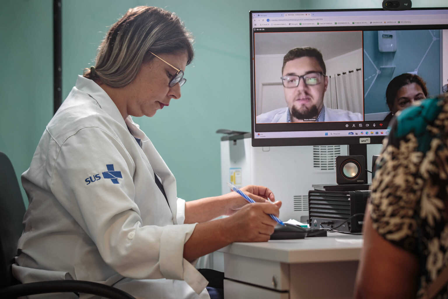 Desafios na Saúde Pública: Planejamento Complicado para 2026 em Meio a Eleições