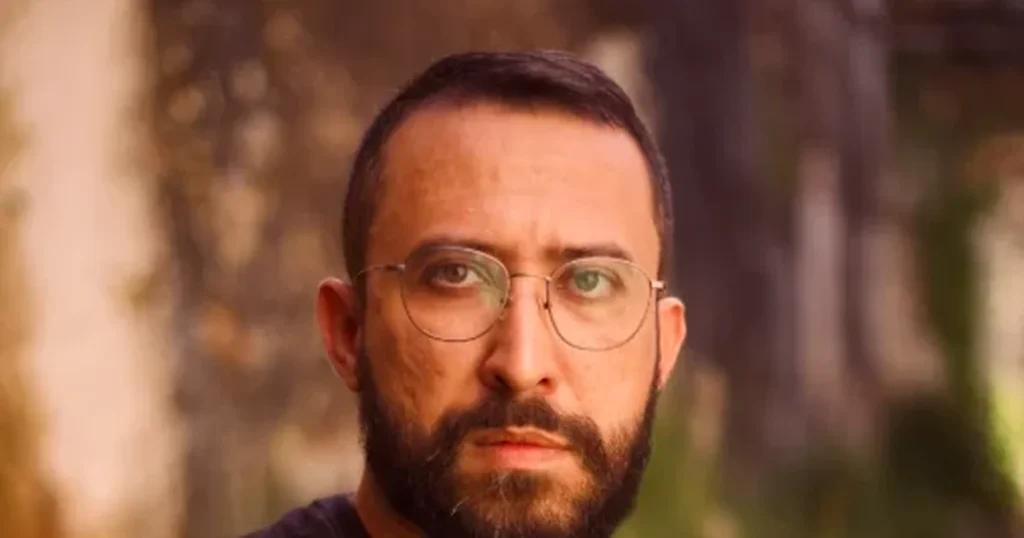 Do Sertão à Distopia: João Matias Revela o Brasil em 'Os Interiores'