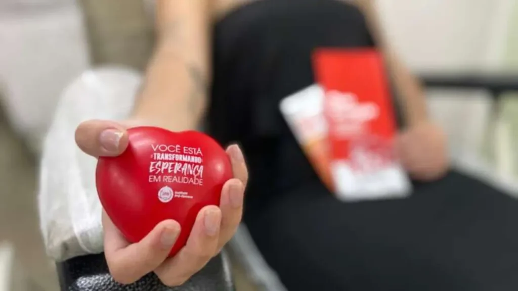 Hemoce Lança Campanha de Doação de Sangue: Celebre o Carnaval com Solidariedade Hemoce Lança Campanha de Doação de Sangue: Celebre o Carnaval com Solidariedade