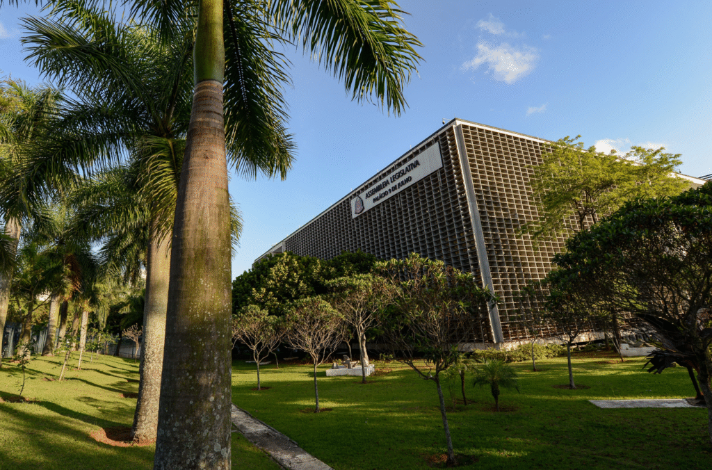 'Palácio 9 de Julho': Símbolo de uma Política Transparente e Modernista em São Paulo