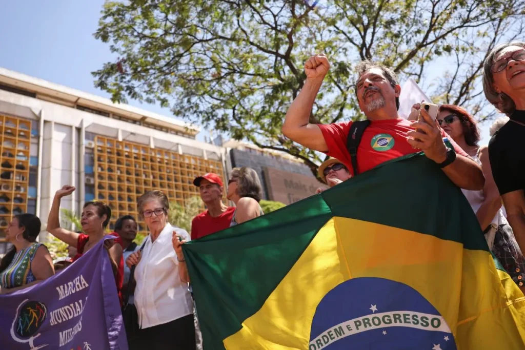 Como Acompanhar a Política no Brasil Hoje: Entenda o Cenário Atual