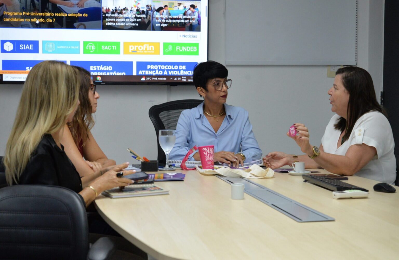 Educação e Políticas para as Mulheres: Ações Conjuntas Contra o Feminicídio Até 2026