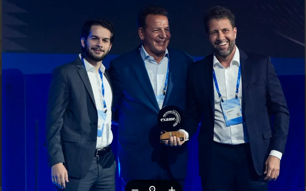 Gestor da AZ Quest Afirma que Política Influenciará o Crédito Privado em 2025 Gestor da AZ Quest Afirma que Política Influenciará o Crédito Privado em 2025