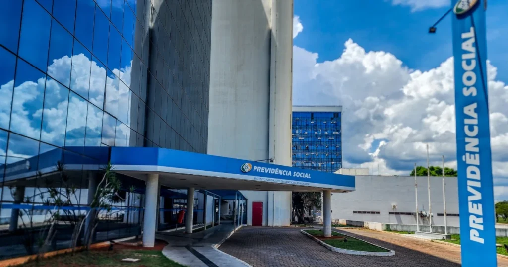 INSS Promove Mutirões para Mais de 10 Mil Atendimentos Neste Fim de Semana