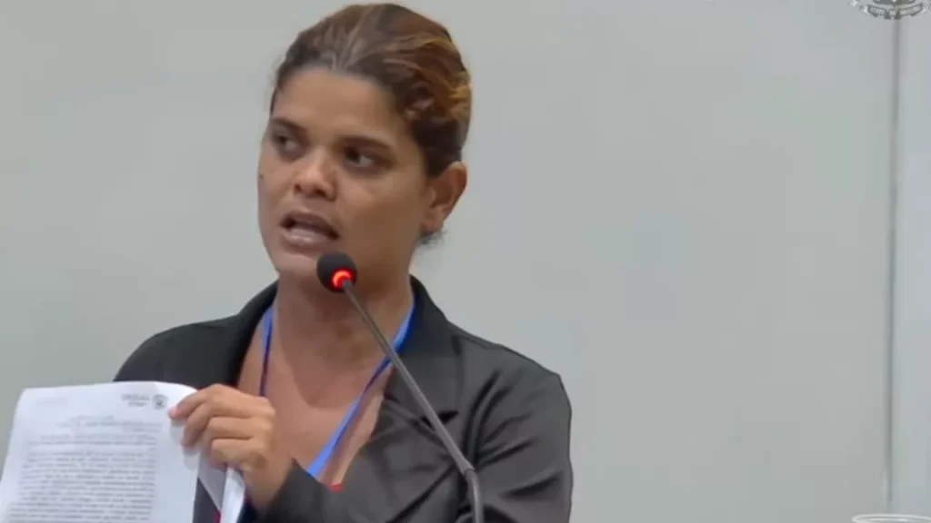 Mãe Denuncia Suposta Discriminação em Creche de Juazeiro do Norte: 'Disse que Não Tinha Útero para I