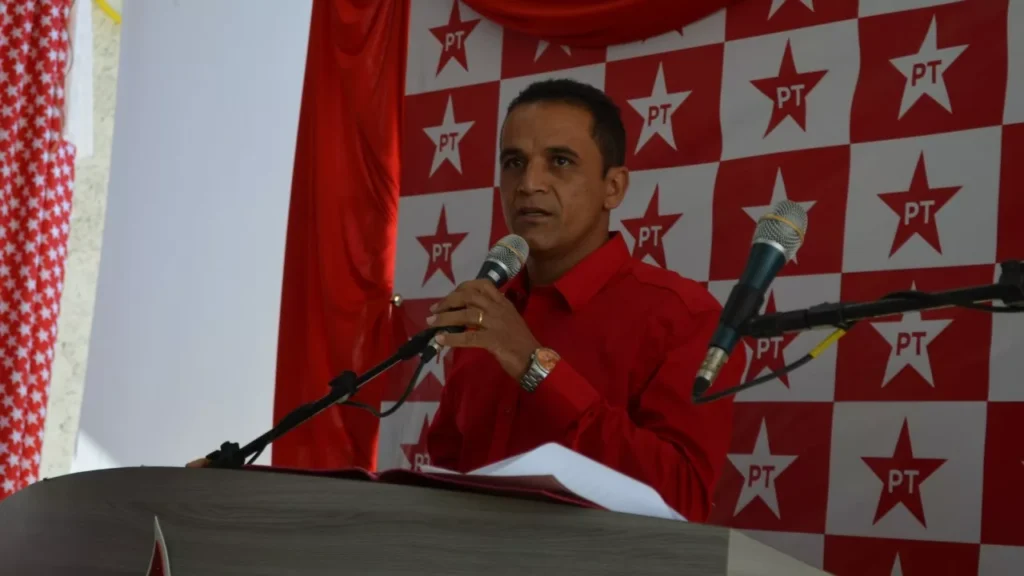 Acusações de Irregularidades: Vereador de Altaneira Enfrenta Ação Civil de R$ 172 mil Acusações de Irregularidades: Vereador de Altaneira Enfrenta Ação Civil de R$ 172 mil