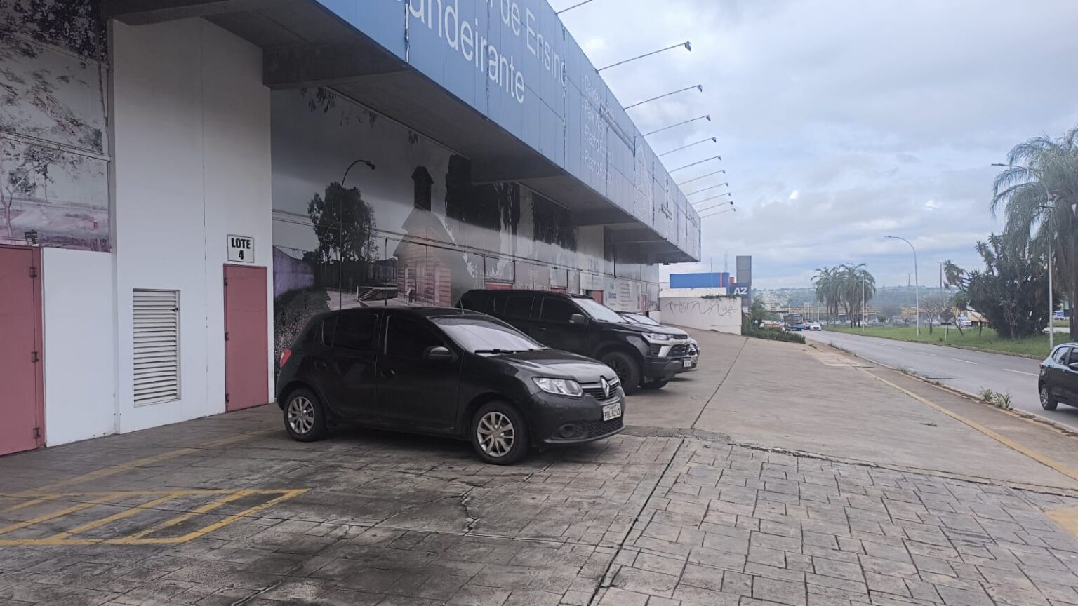 Deputado Distrital Envolvido em Investigações por Suposto Desvio de Recursos na Educação do DF