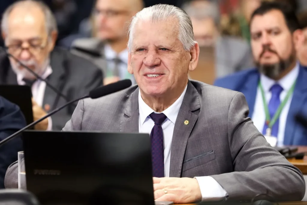 Inovações Revolucionárias: Maquinário Gigante Transforma o Agronegócio Brasileiro Inovações Revolucionárias: Maquinário Gigante Transforma o Agronegócio Brasileiro