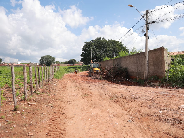 Juazeiro do Norte Intensifica Ações de Limpeza Urbana e Alerta para Descarte Irregular de Lixo Juazeiro do Norte Intensifica Ações de Limpeza Urbana e Alerta para Descarte Irregular de Lixo