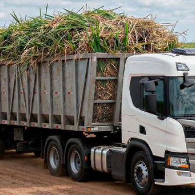 Logística 4.0: A Revolução da Tecnologia e IA no Agronegócio Logística 4.0: A Revolução da Tecnologia e IA no Agronegócio