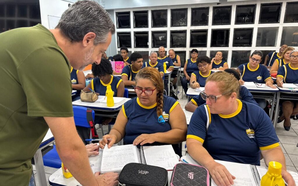 Matrículas da Educação de Jovens e Adultos em Rio das Ostras estão Abertas para 2026 Matrículas da Educação de Jovens e Adultos em Rio das Ostras estão Abertas para 2026
