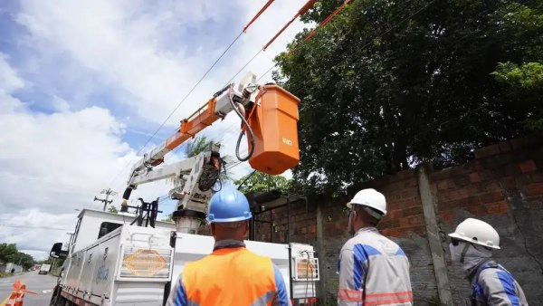 Oportunidade de Carreira: Curso Gratuito de Eletricistas pela Enel Ceará Oportunidade de Carreira: Curso Gratuito de Eletricistas pela Enel Ceará