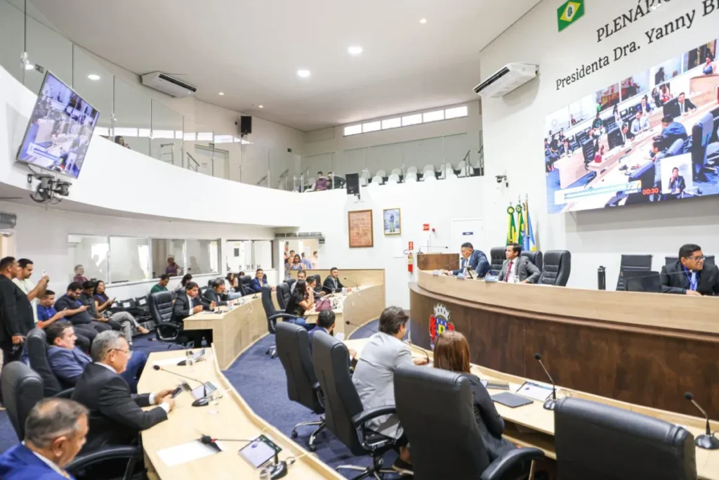 Câmara de Juazeiro Aprova Semana 'Crianças Salvam Vidas' e Impulsiona Pautas de Saúde e Inclusão