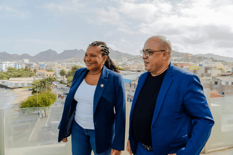 Cultura em Foco: Margareth Menezes Valoriza Economia Criativa em Cabo Verde Cultura em Foco: Margareth Menezes Valoriza Economia Criativa em Cabo Verde