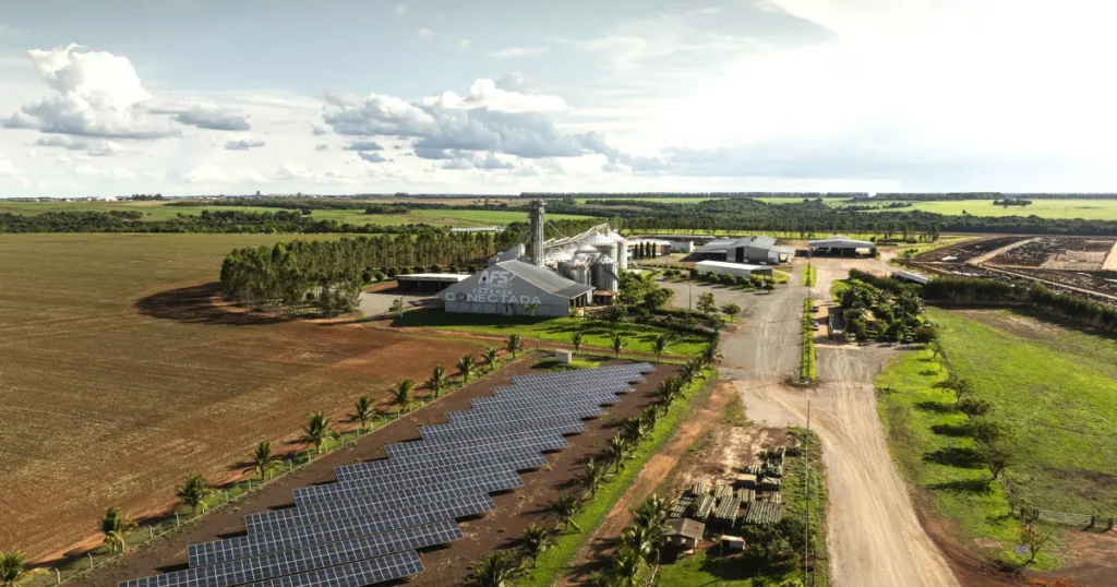 Digitalização no Agronegócio: Aumentando Produtividade e Reduzindo Custos Digitalização no Agronegócio: Aumentando Produtividade e Reduzindo Custos