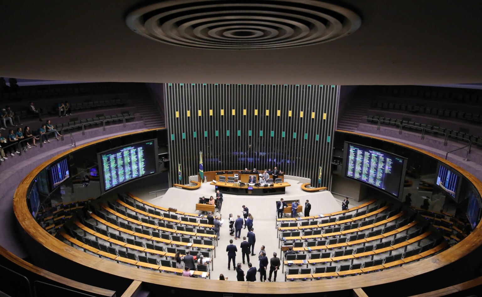 Eleições 2026: Entenda a Cláusula de Desempenho e Seu Impacto na Disputa Eleitoral