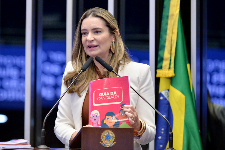 Guia da Candidata do Senado: Um Passo Importante Para Mulheres na Política Guia da Candidata do Senado: Um Passo Importante Para Mulheres na Política
