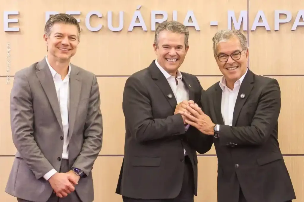 Parceria Reforçada: Mapa e ApexBrasil Trabalham Juntos para Expandir Exportações do Agronegócio Parceria Reforçada: Mapa e ApexBrasil Trabalham Juntos para Expandir Exportações do Agronegócio