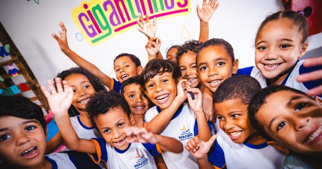 Prefeitura de Maceió Anuncia PSS da Educação com Mais de 5.700 Vagas – Inscrições Começam Hoje Prefeitura de Maceió Anuncia PSS da Educação com Mais de 5.700 Vagas - Inscrições Começam Hoje