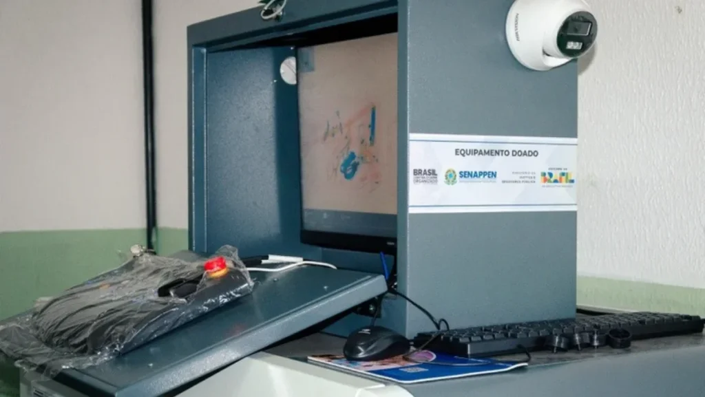 Ceará recebe reforço tecnológico federal para combater facções em presídios
