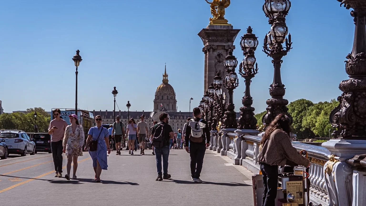 Calor Extremo na Île-de-France: Temperaturas Chegam a 39°C e Persistem Alerta Vermelho Calor Extremo na Île-de-France: Temperaturas Chegam a 39°C e Persistem Alerta Vermelho