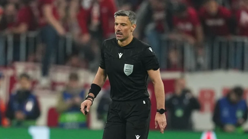 Quem é Slavko Vinčić? Conheça o árbitro da final da Copa 2026 Quem é Slavko Vinčić? Conheça o árbitro da final da Copa 2026