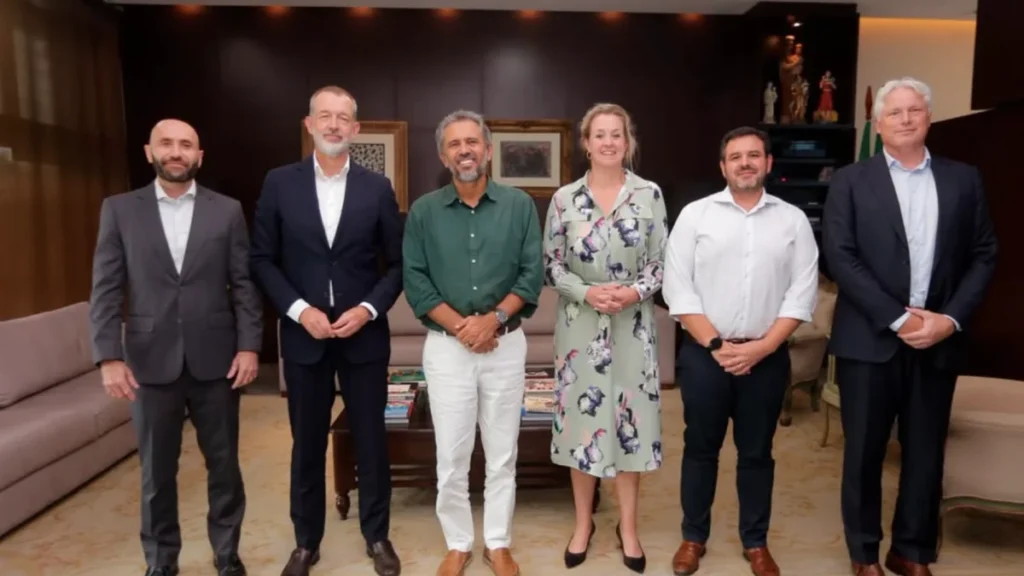 Parceria entre Ceará e Holanda impulsiona agricultura de alta tecnologia e investimentos estratégicos Parceria entre Ceará e Holanda impulsiona agricultura de alta tecnologia e investimentos estratégico