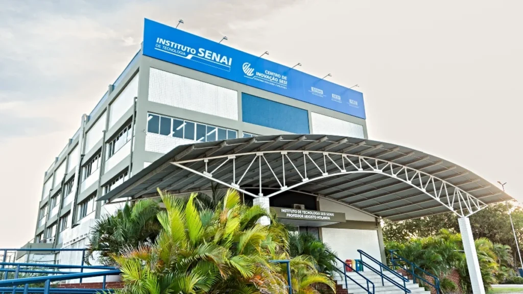 Senai Ceará impulsiona qualificação para a nova economia digital com foco em data centers Senai Ceará impulsiona qualificação para a nova economia digital com foco em data centers