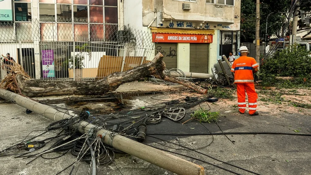 Vendaval no Sudeste revela vulnerabilidades urbanas diante do clima extremo