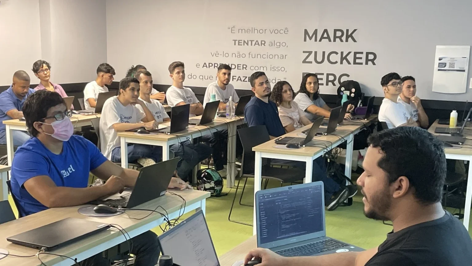 Curso Gratuito de Tecnologia no Ceará Oferece 1,7 Mil Vagas para Formação Avançada